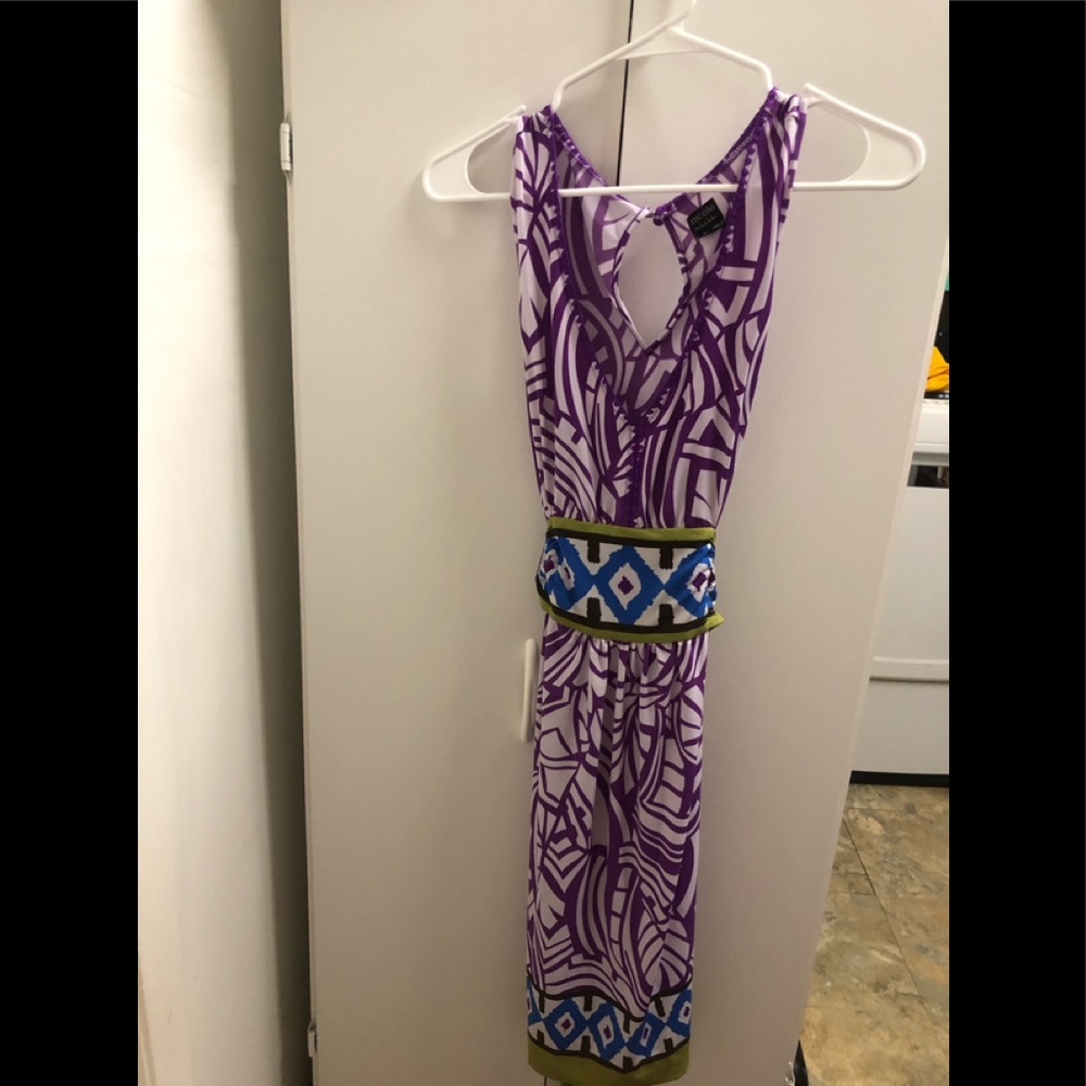 Sleeveless dress